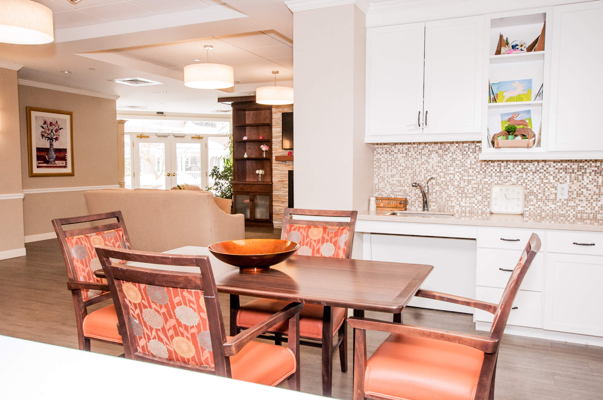 Dining Room Table and Chairs